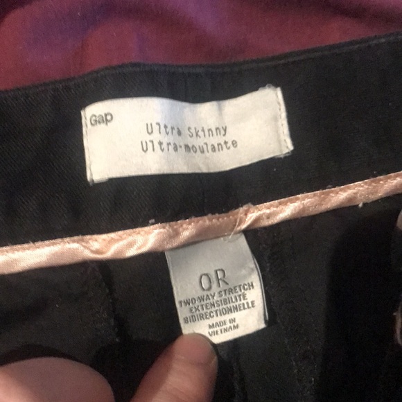 Fantastic Black Ultra Skinny Jeans from The Gap - Picture 3 of 4